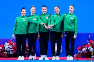 podium q group sfe06489a copia simone ferraro ph